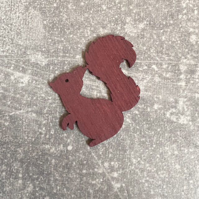 Vanerikuvio orava 2kpl, viininpunainen