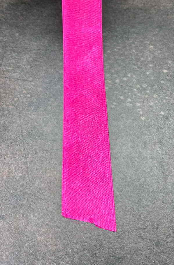 Satiininauha 25mm fuksia 5m