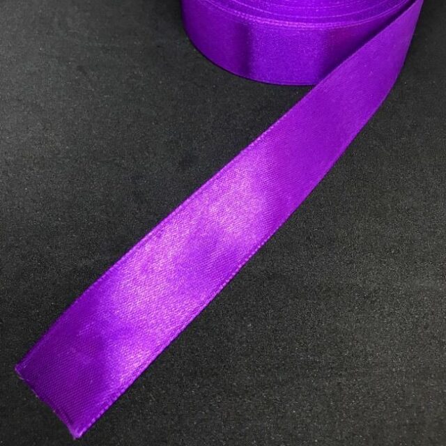 Satiininauha 25mm, violetti 1,5m