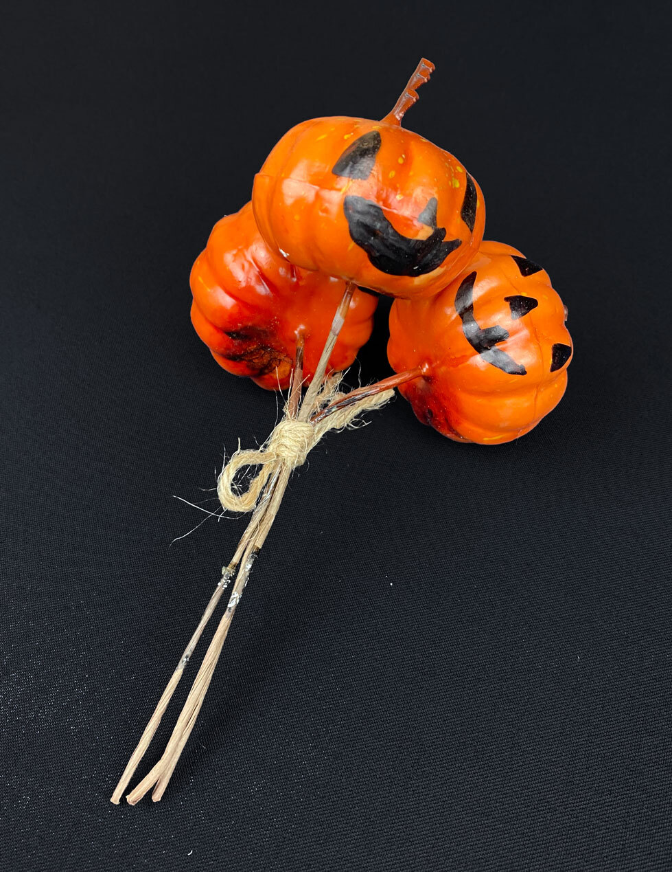 Pieni halloween koristekurpitsa, 3kpl