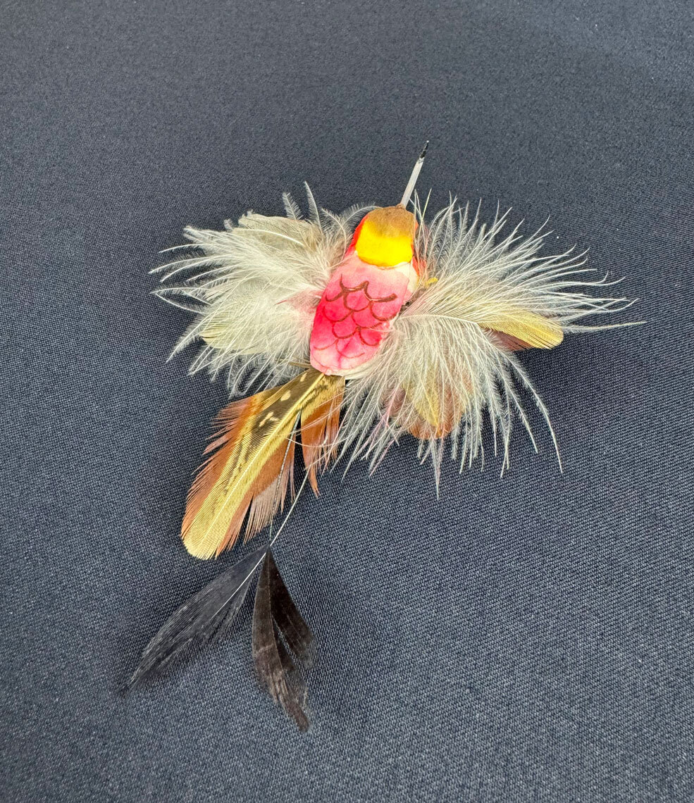 Koristelintu kolibri, keltainen/pinkki