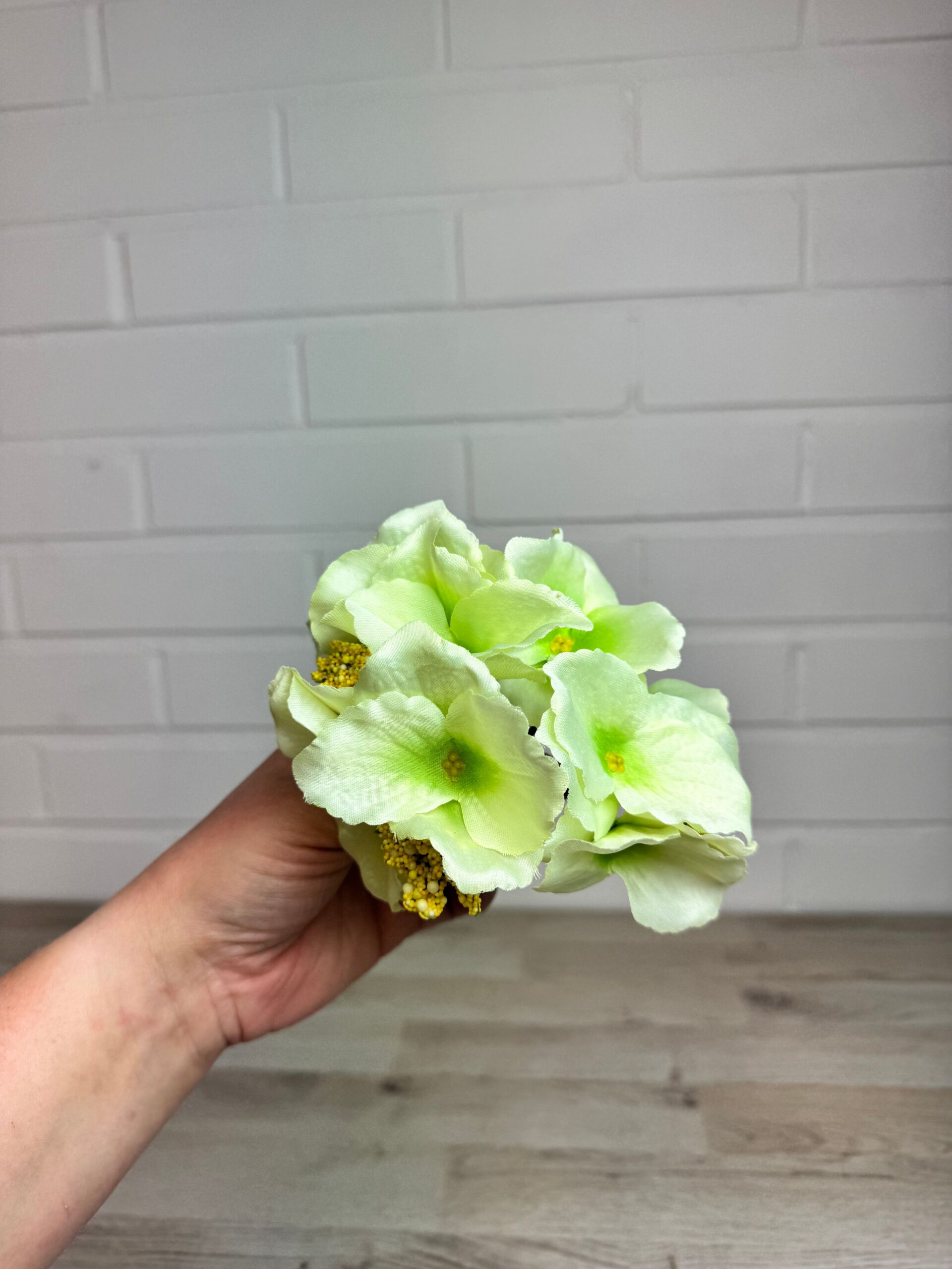 Hortensia kestokukkapää, vaalean vihreä - Image 3