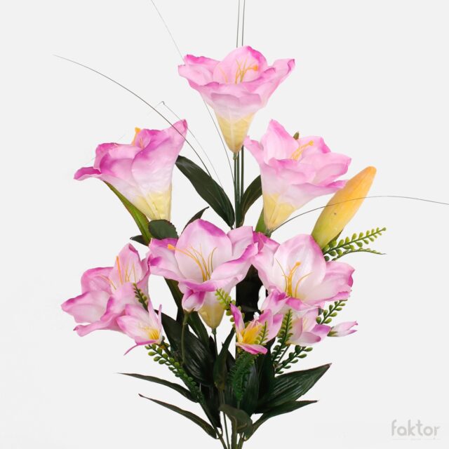 Vaaleanvioletti amaryllis-tekokukka, korkeus 60 cm