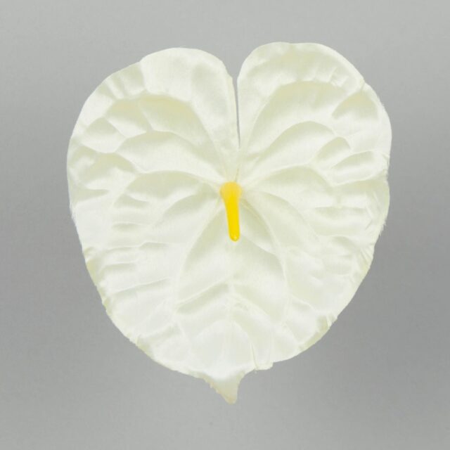 Kermanvärinen anthurium-tekokukan kukkapää