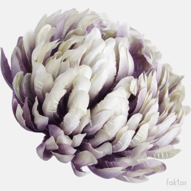 Vaaleanvihreä-violetti tekokrysanteemin kukkapää