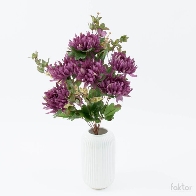 Syksyn violetti krysanteemitekokukkakimppu