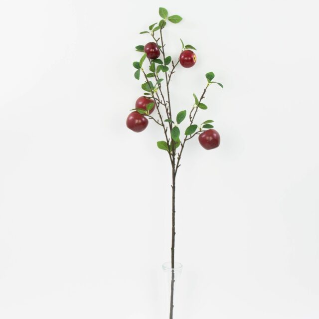 99 cm tekokasvioksa punaisilla koristeomenoilla ja vihreillä lehdillä