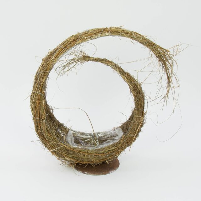 Ruskea kahvallinen koristekori, korkeus 46 cm