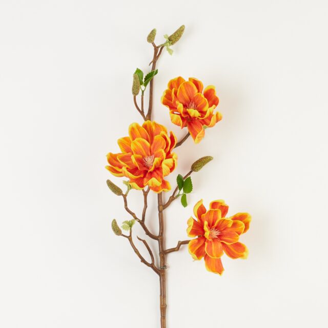 Keltainen magnolian tekokukkaoksa