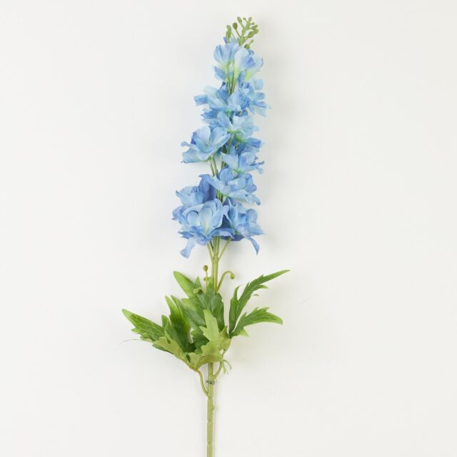 Vaaleansininen delphinium-tekokukkaoksa