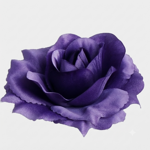 Tummanvioletti avoin ruusun tekokukan pää