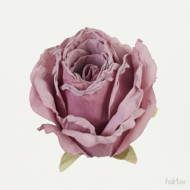 Violetti avonainen tekoruusun kukkapää