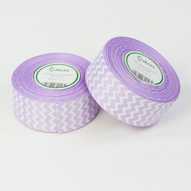 Vaaleanpunainen siksak-kuvioitu grosgrain-nauha