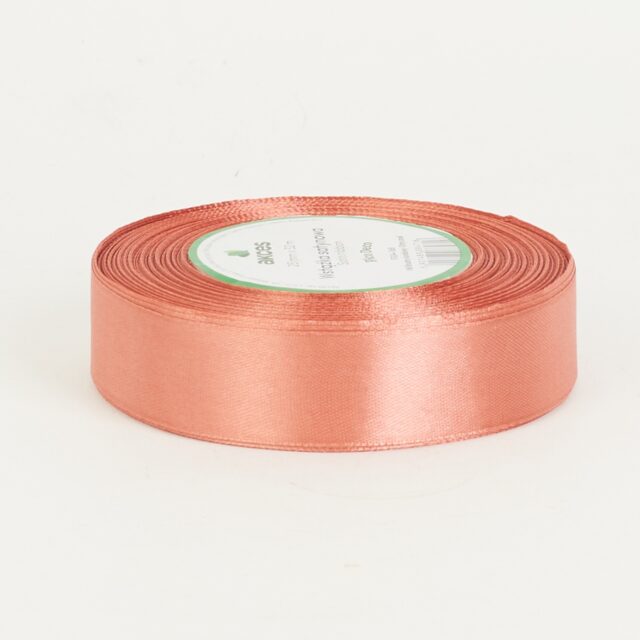 Likaisen korallin sävyinen satiininauha 25 mm × 36y