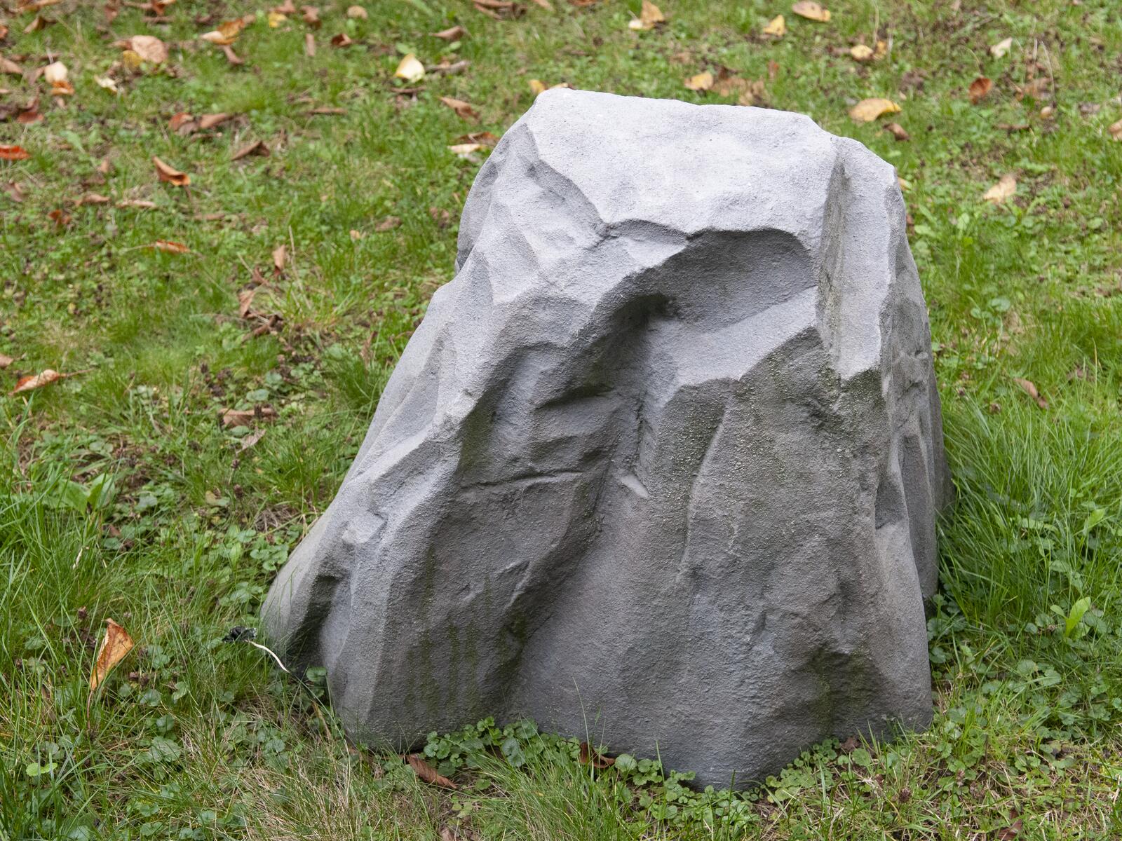 Harmaa kivijäljitelmä Celtic, 59 cm