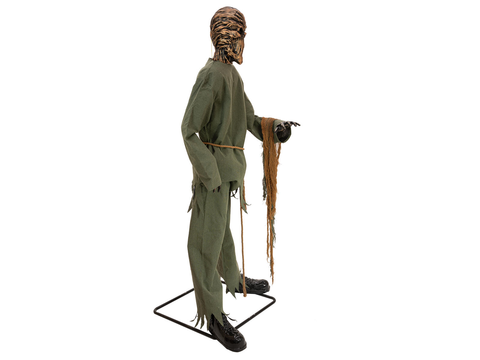 190 cm korkea animoitu avaruuszombihahmo oliivinvihreässä asussa